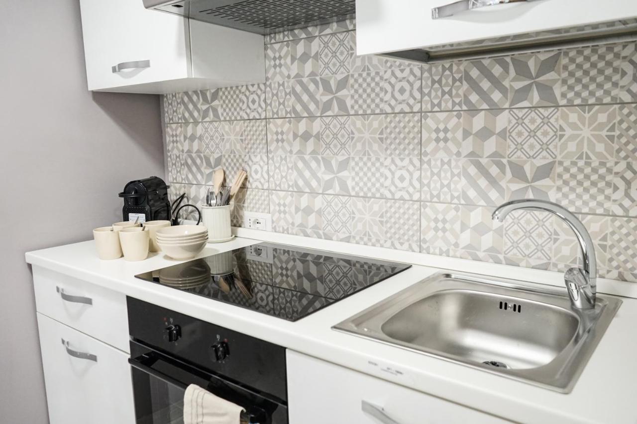 Partenope Dorata Apartment Naples