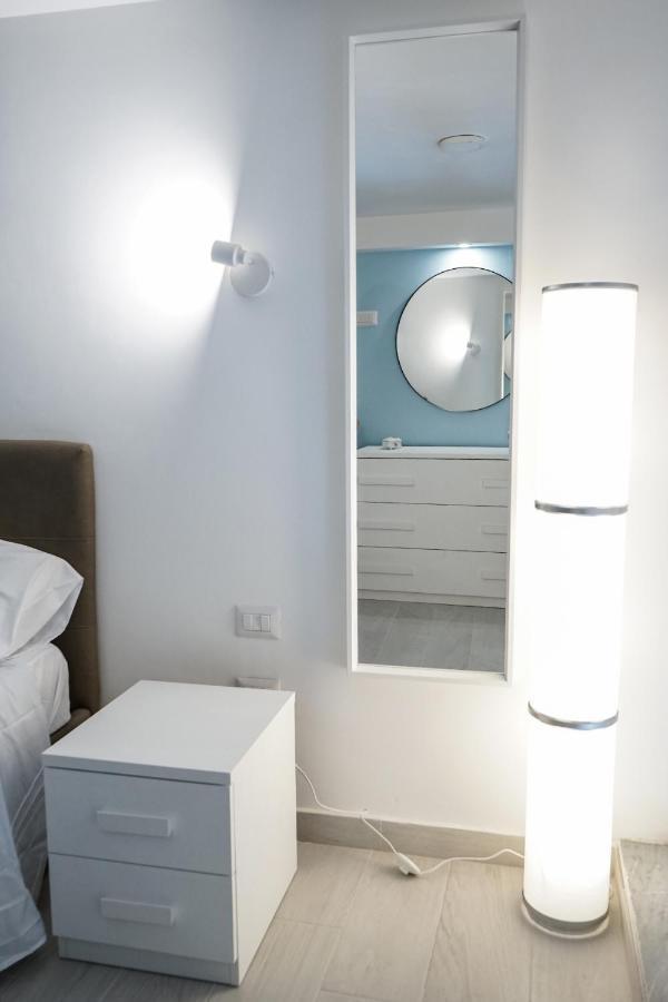Partenope Dorata Apartment *