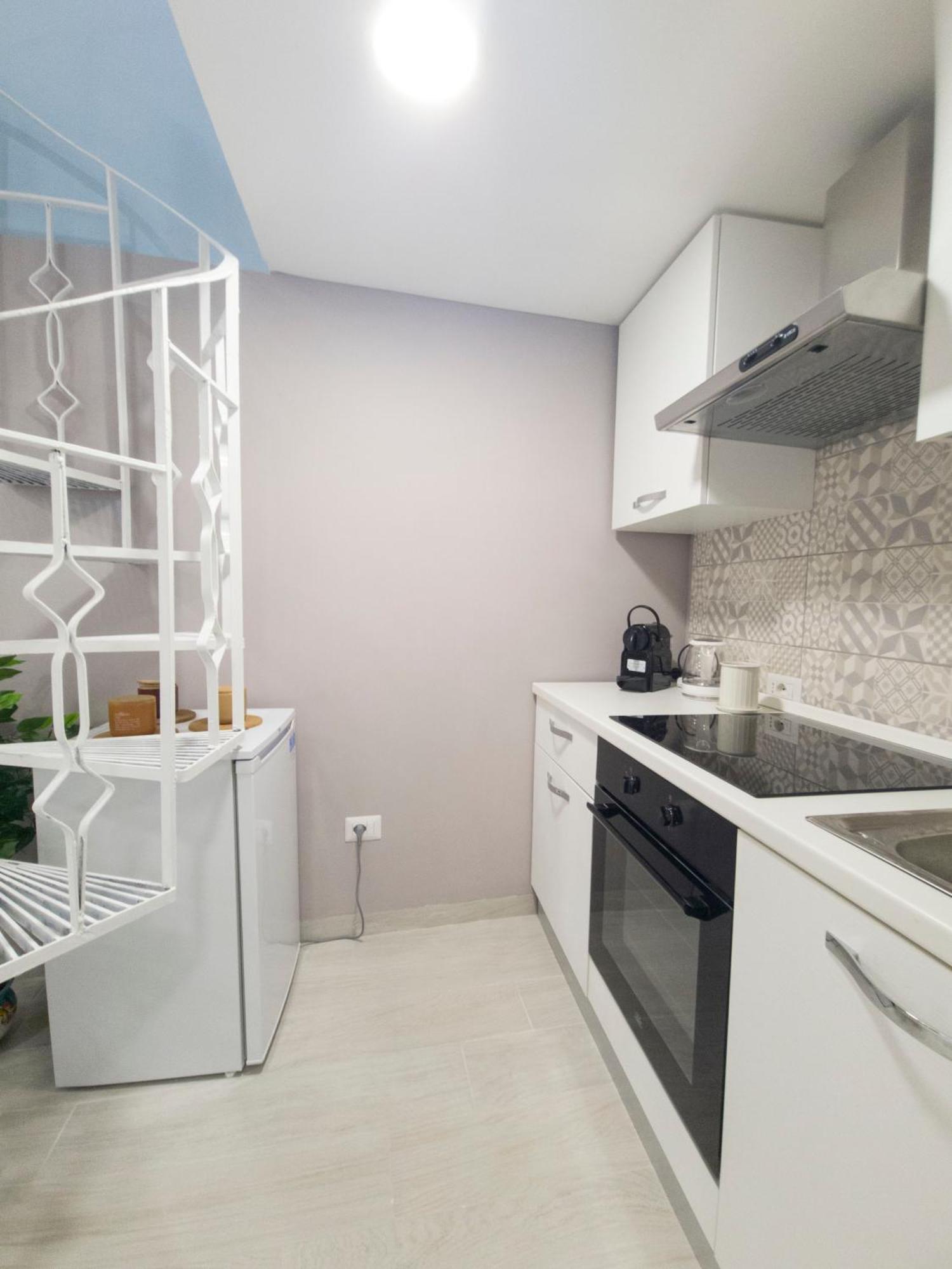 Partenope Dorata Apartment Naples